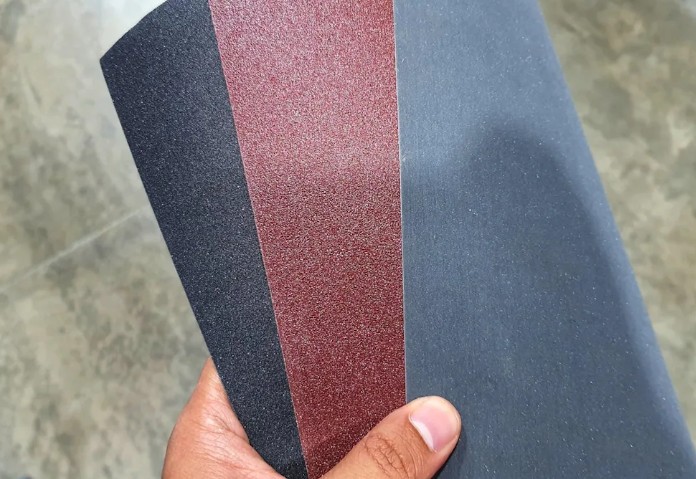 Sanding block smoothing wooden edges